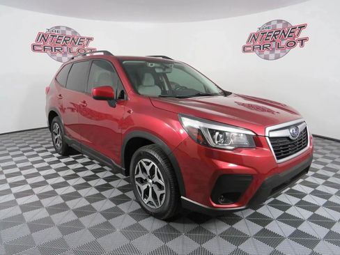 Used 2020 Subaru Forester Premium image 9