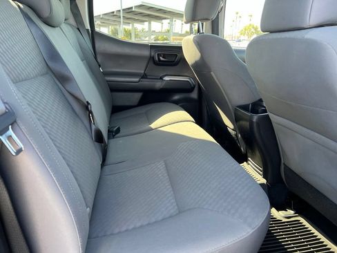 Used 2023 Toyota Tacoma SR5 RWD image 9