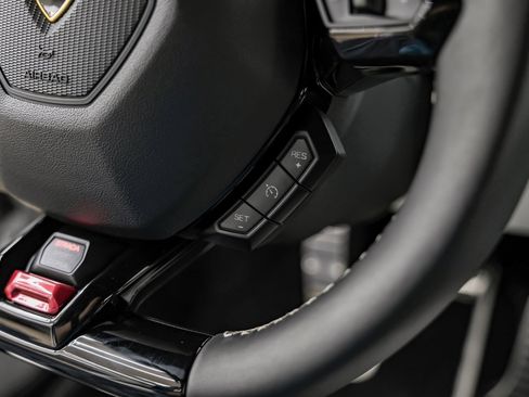 Used 2023 Lamborghini Huracan Tecnica image 22