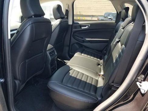 Used 2023 Ford Edge SEL w/ Convenience Package AWD/4WD image 16