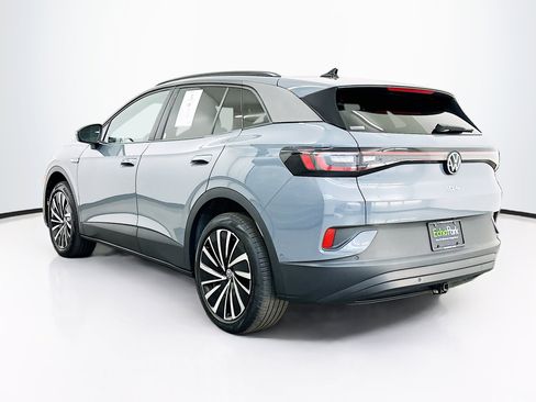 Used 2024 Volkswagen ID.4 Pro image 5