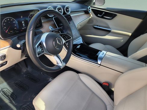 Used 2023 Mercedes-Benz C 300 Sedan image 18