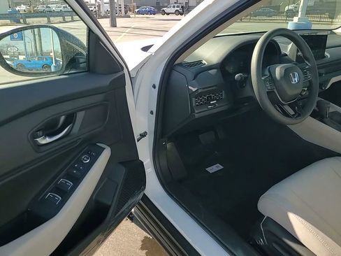 New 2026 Honda Accord SE image 13