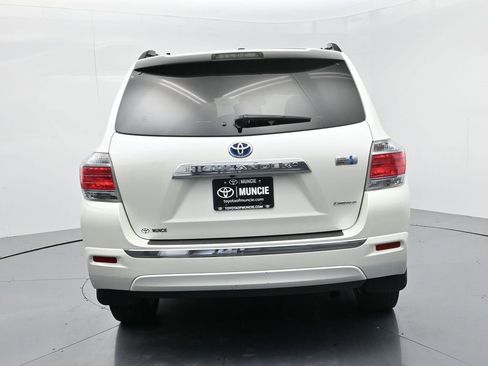 Used 2012 Toyota Highlander Limited image 7