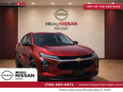 Used 2025 Chevrolet Trax RS w/ Driver Confidence Package