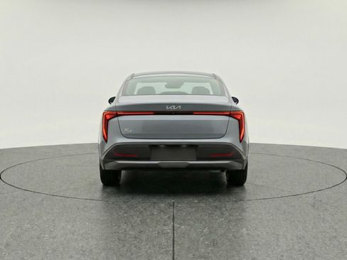 Used 2025 Kia K4 FWD image 7
