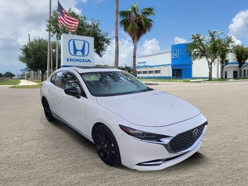Used 2022 MAZDA MAZDA3 s AWD/4WD image 1