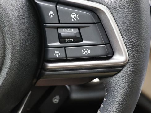 Used 2023 Subaru Outback Limited XT AWD/4WD image 21