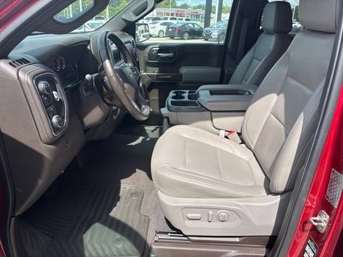 Used 2019 Chevrolet Silverado 1500 LT w/ Texas Edition AWD/4WD image 17