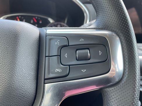 Used 2024 Chevrolet Blazer LT w/ Convenience Package image 12