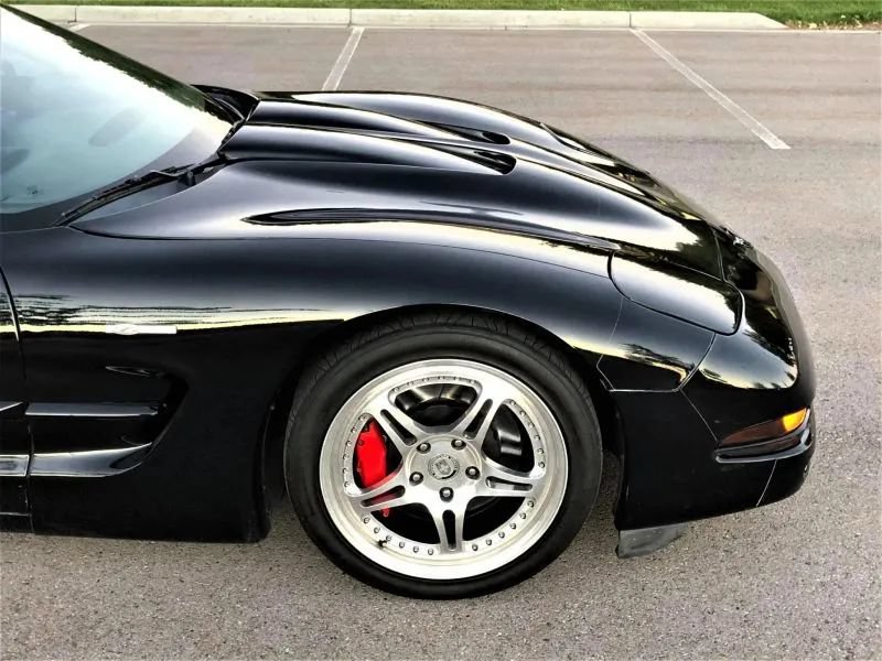 Used 2001 Chevrolet Corvette Z06 w/ Memory Pkg RWD image 8