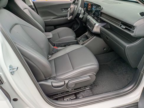 New 2026 Hyundai Kona SEL Premium image 24