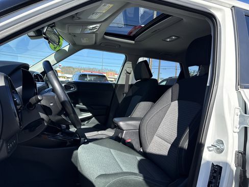 Used 2023 Kia Soul EX image 26