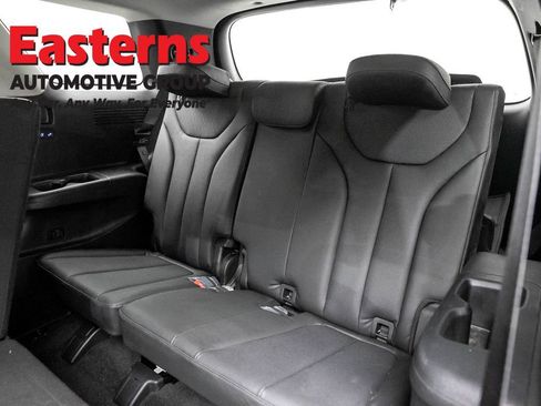 Used 2022 Hyundai Palisade SEL w/ 8P Bench Seat Package AWD/4WD image 27