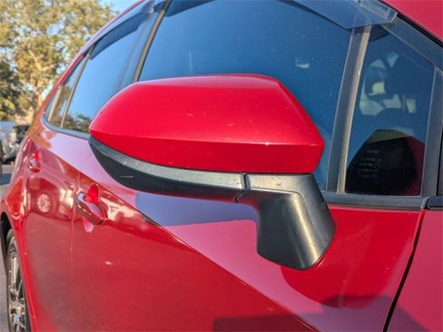 Used 2020 Toyota Corolla LE image 10