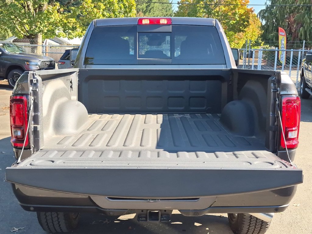 New 2026 RAM 2500 Tradesman AWD/4WD image 10
