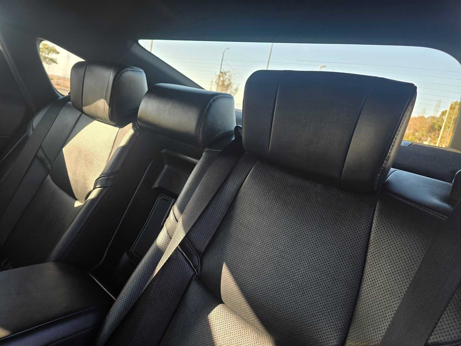 New 2026 Lexus ES 350h AWD image 18