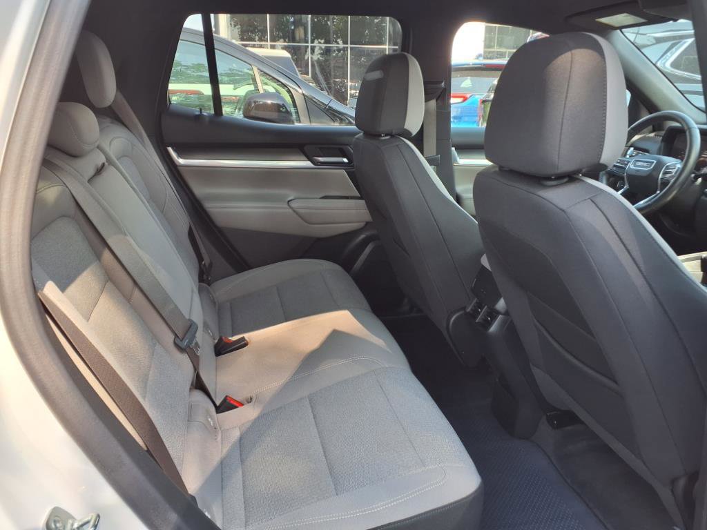 Used 2025 GMC Terrain Elevation AWD/4WD image 21