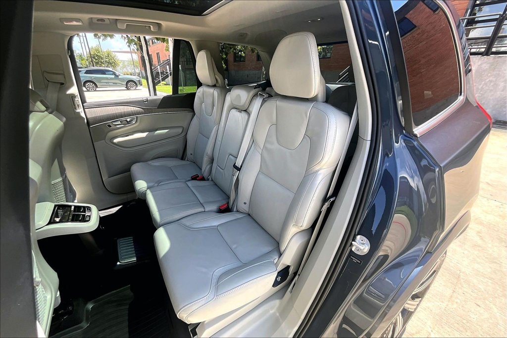Certified 2024 Volvo XC90 T8 Ultimate w/ Protection Package Premier AWD/4WD image 29