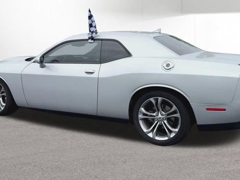 Used 2021 Dodge Challenger GT w/ Plus Package RWD image 7