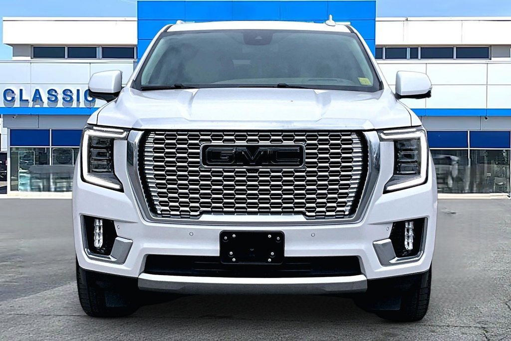 Used 2023 GMC Yukon Denali AWD/4WD image 19