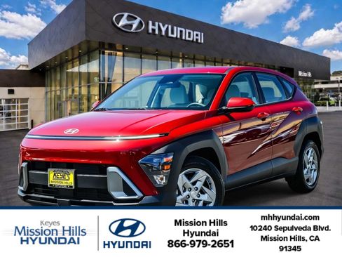 Certified 2026 Hyundai Kona SE FWD image 1