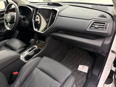 Certified 2025 Subaru Ascent Touring image 24