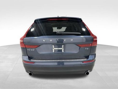 Used 2021 Volvo XC60 T6 Momentum AWD/4WD image 7