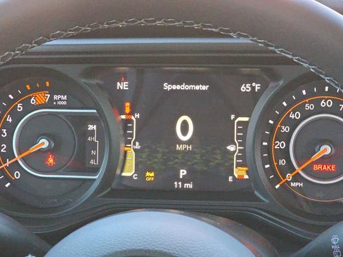 New 2026 Jeep Wrangler Unlimited Rubicon AWD/4WD image 41