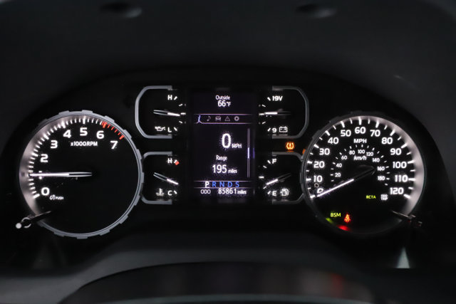 Used 2019 Toyota Tundra SR5 w/ Convenience Package AWD/4WD image 24