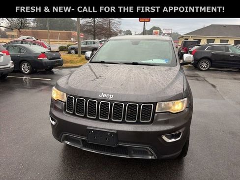 Used 2017 Jeep Grand Cherokee Limited image 7
