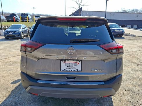 Certified 2023 Nissan Rogue SV image 22