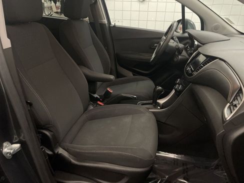 Used 2020 Chevrolet Trax LS w/ Tint and Cruise Package image 19