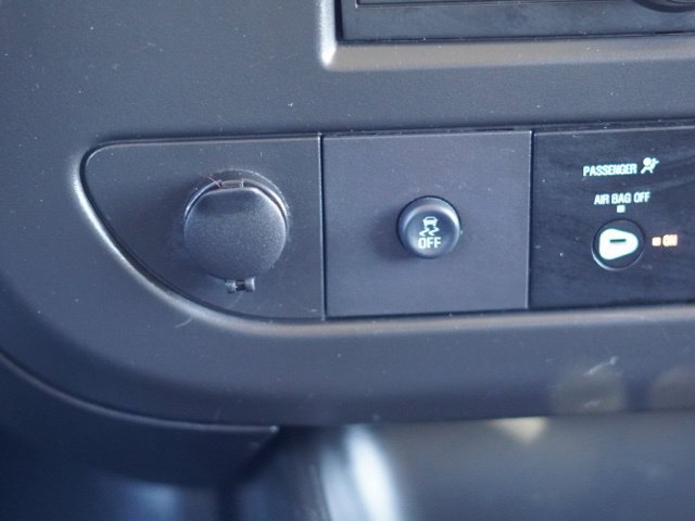 Used 2025 GMC Savana 2500 w/ Driver Convenience Package RWD image 21