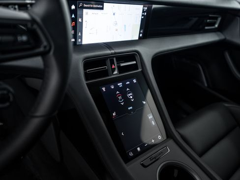 Certified 2025 Porsche Taycan 4S image 16