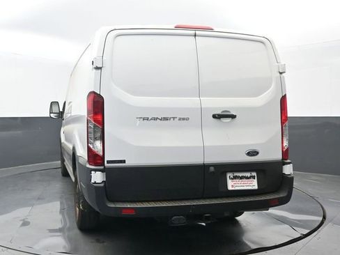 Used 2022 Ford Transit 250 Low Roof image 4