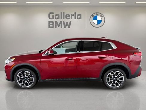 Used 2025 BMW X2 xDrive28i image 10