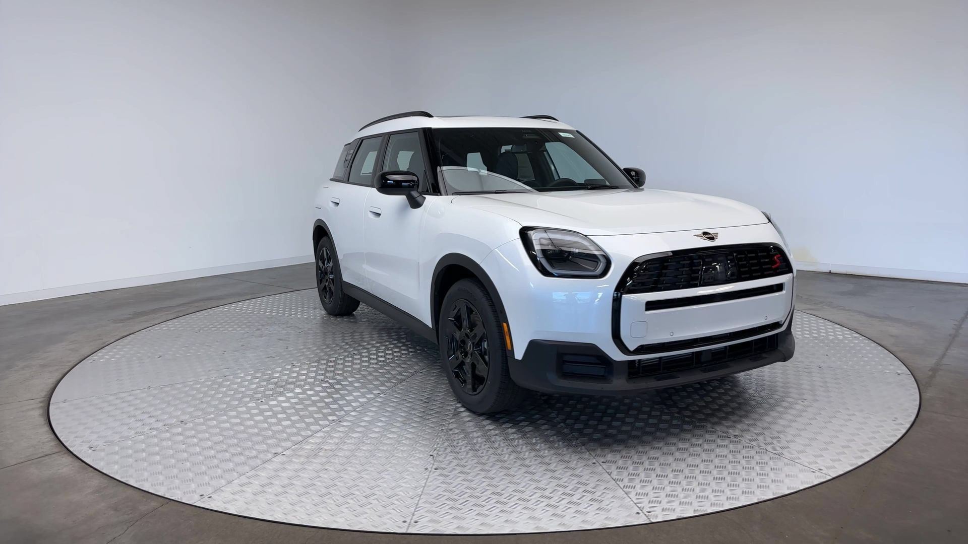 Used 2027 MINI Cooper Countryman S AWD/4WD image 2