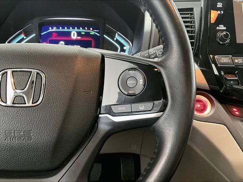 Used 2018 Honda Odyssey EX-L image 22