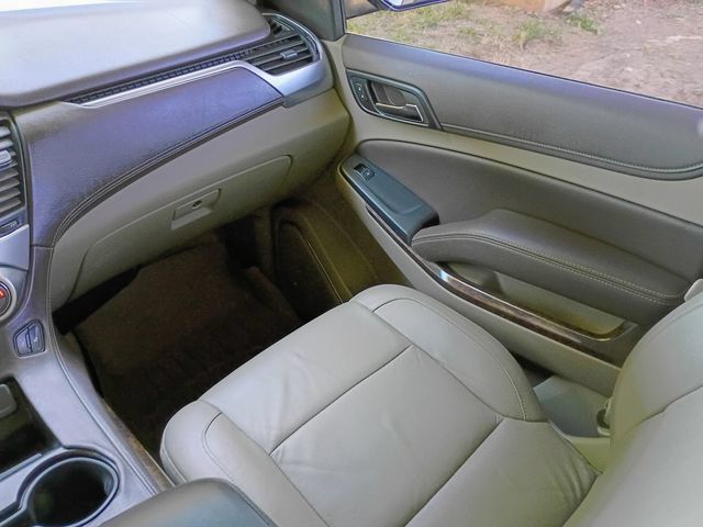 Used 2015 Chevrolet Suburban LT RWD image 35