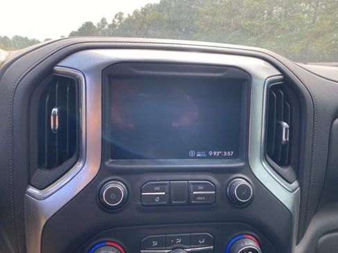 Used 2020 Chevrolet Silverado 2500 LTZ w/ LTZ Convenience Package AWD/4WD image 38