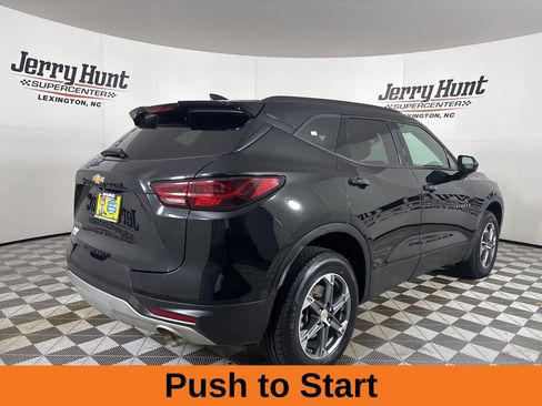 Used 2024 Chevrolet Blazer LT w/ Convenience Package image 5