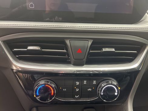 New 2026 Buick Encore GX Sport Touring image 14