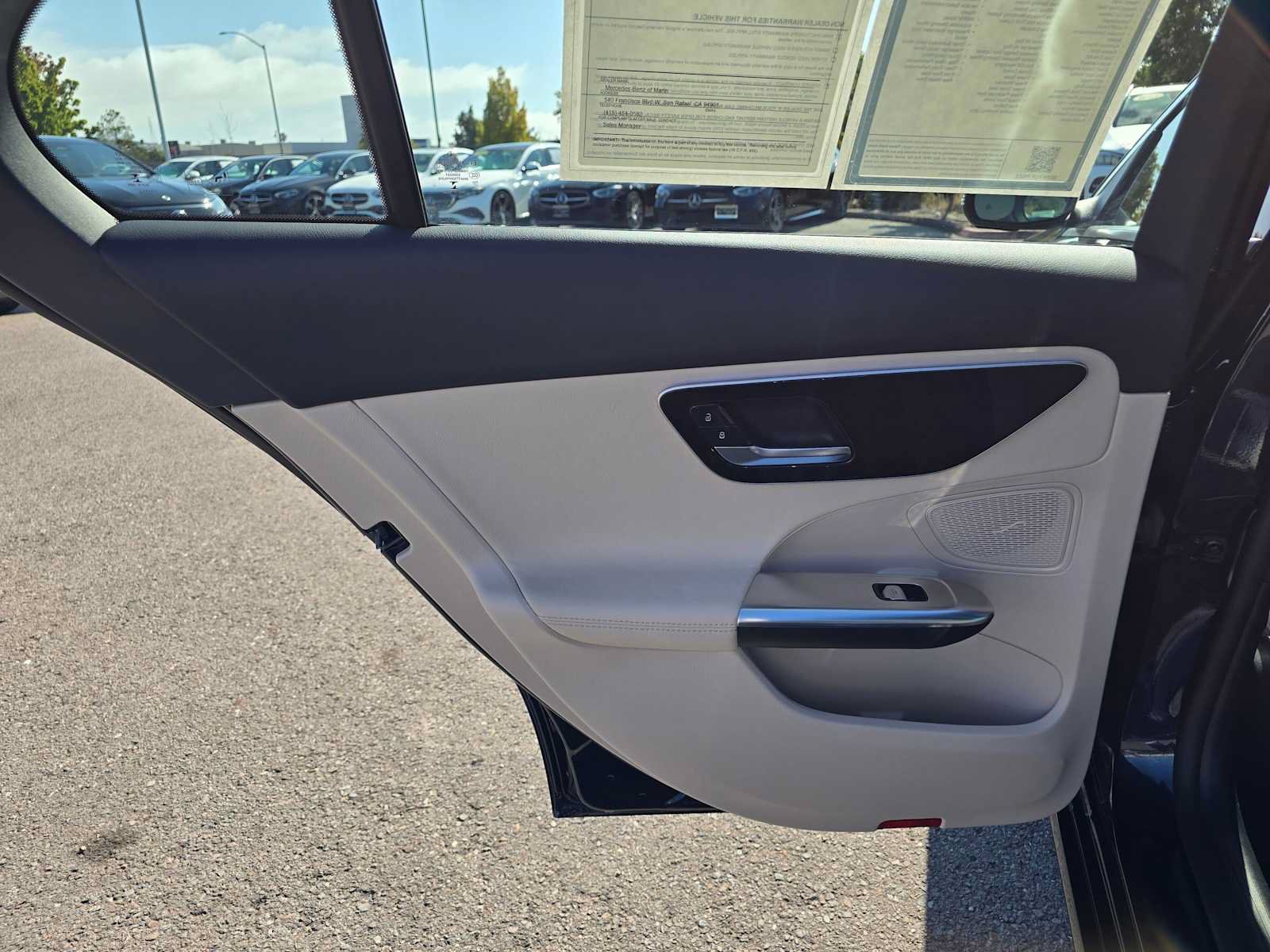 Used 2022 Mercedes-Benz C 300 Sedan image 15