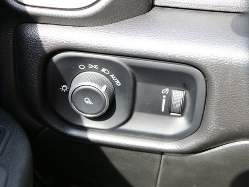 Used 2024 RAM 3500 Tradesman AWD/4WD image 19