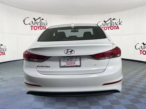 Used 2018 Hyundai Elantra SEL image 7