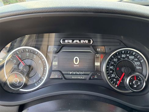 Used 2024 RAM 2500 Big Horn w/ Safety Group image 24