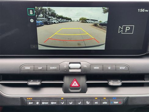 New 2025 Kia K4 LX image 12