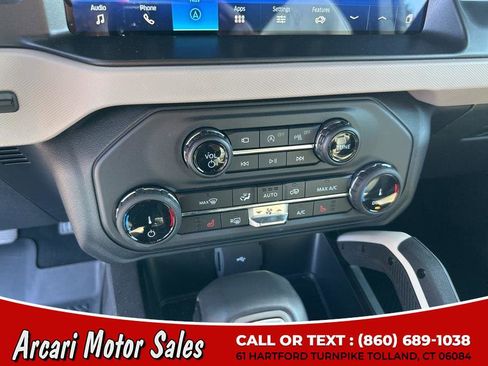 Used 2022 Ford Bronco Wildtrak image 19