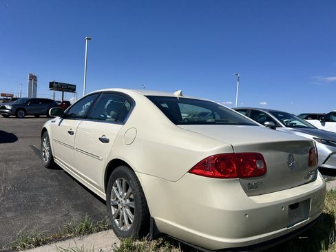 Used 2011 Buick Lucerne CXL FWD image 3